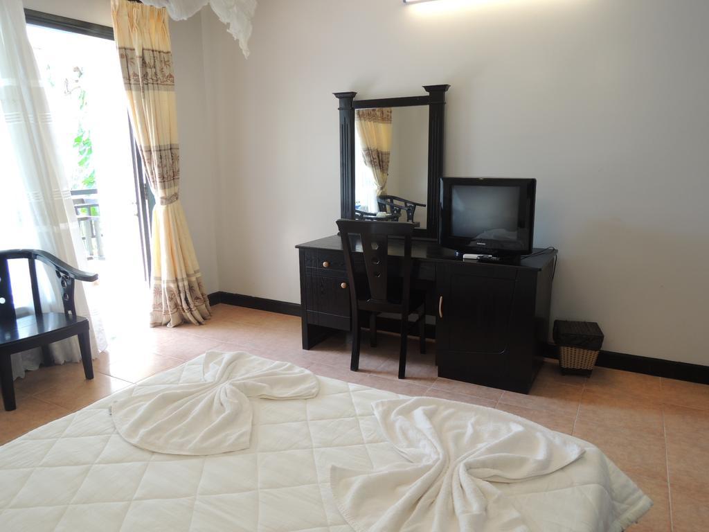 Ngoc Bich Bungalow Hotel Phan Thiet Quarto foto