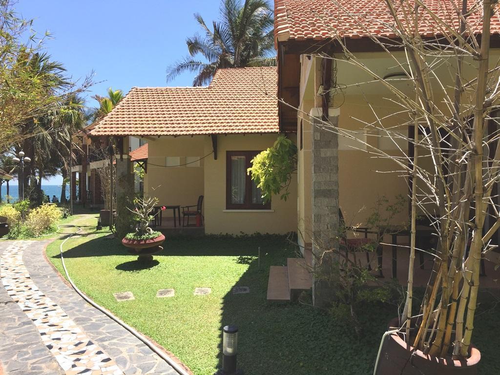 Ngoc Bich Bungalow Hotel Phan Thiet Exterior foto